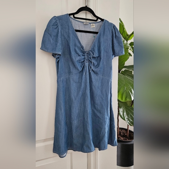 Levi's Womens Delray Short Sleeve Mini Dress - Picture 2 of 6